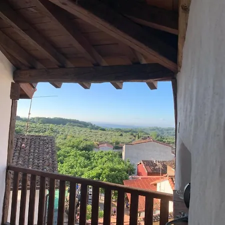 Lanzaroco, Tu Casa En La Vera