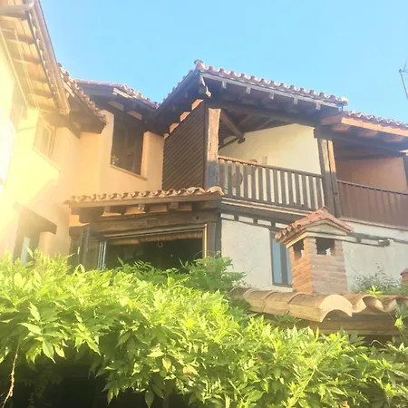 Lanzaroco, Tu Casa En La Vera